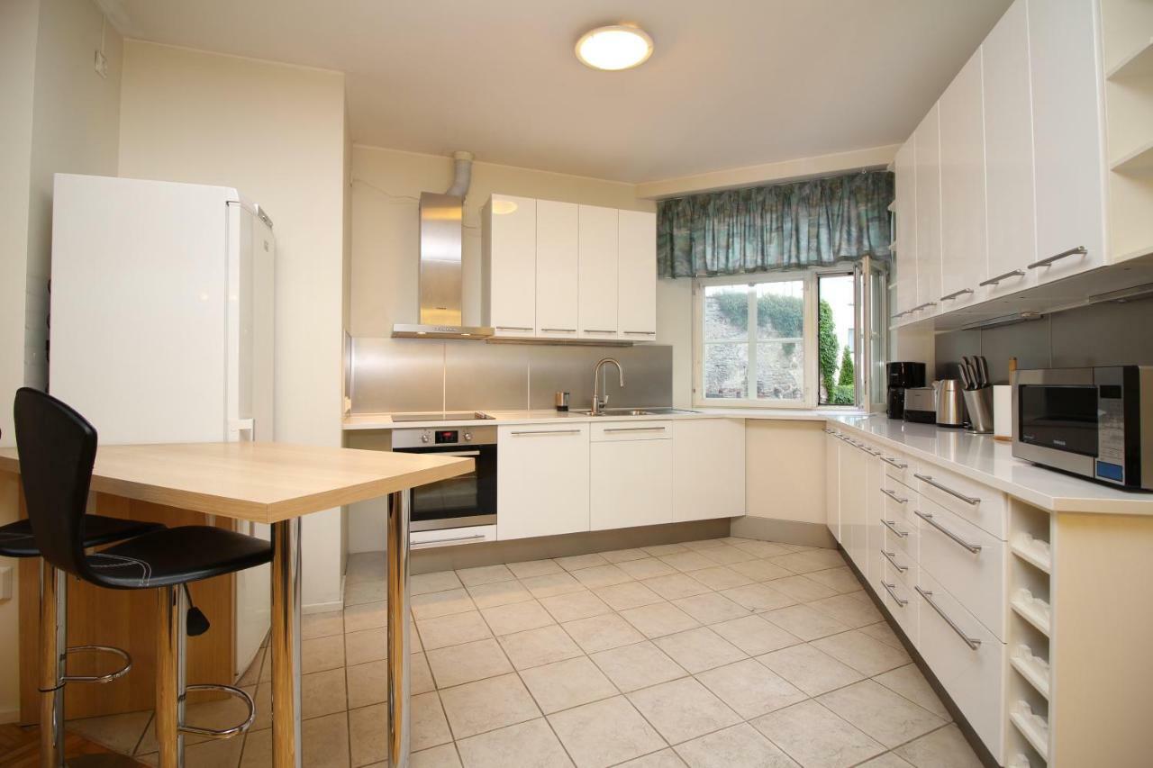 Tallinn City Apartments 4 Bedroom With Sauna And 2 Bathroom Exterior photo